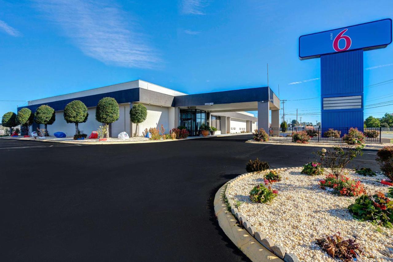 Motel 6 เบอร์ลิงตัน ภายนอก รูปภาพ