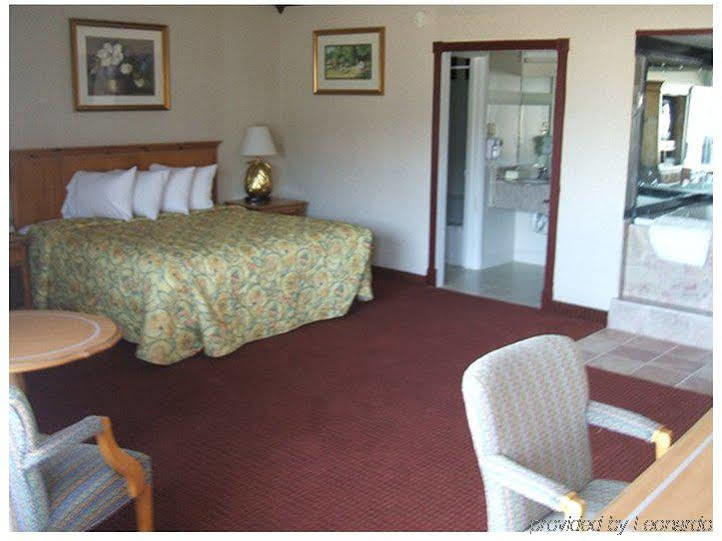 Motel 6 เบอร์ลิงตัน ภายนอก รูปภาพ